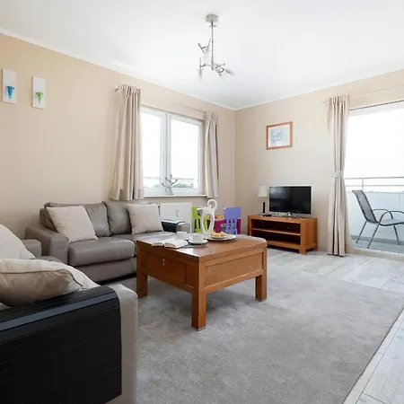 Przy Plaży Reymonta By Renters Apartament *